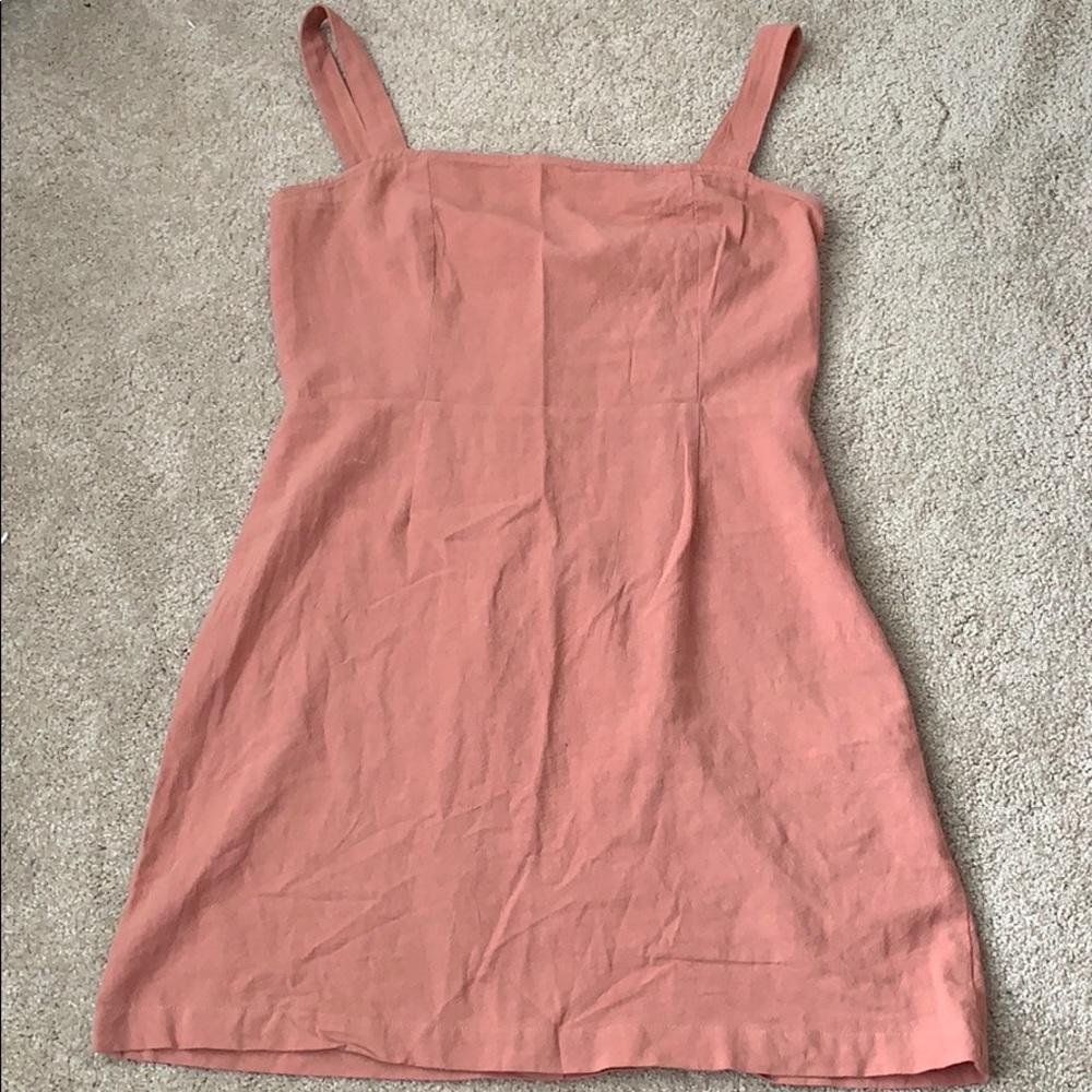 Super cute Me to We dress!